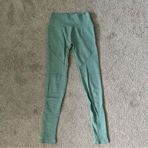 Alphalete OG revival legging